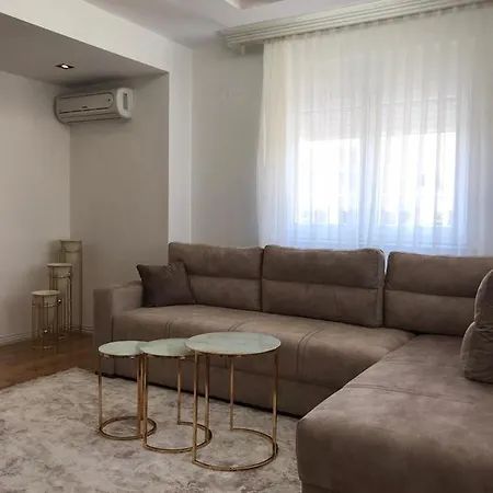 公寓 Paradiso 新帕扎尔